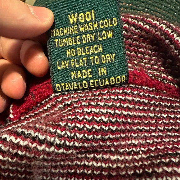 Gorgeous Wool Indigenous Wolf Hoodie - Picture 9 of 9